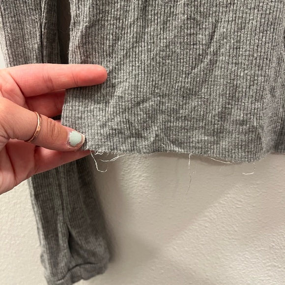 Womens Gray Ribbed Brandy Melville Long Sleeve - Picture 3 of 5